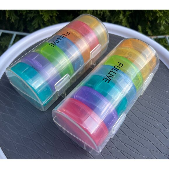 2 Fullive Stackable Colorful Pill Organizer Cases 7-Day Rainbow Medicine Storage - Picture 4 of 7
